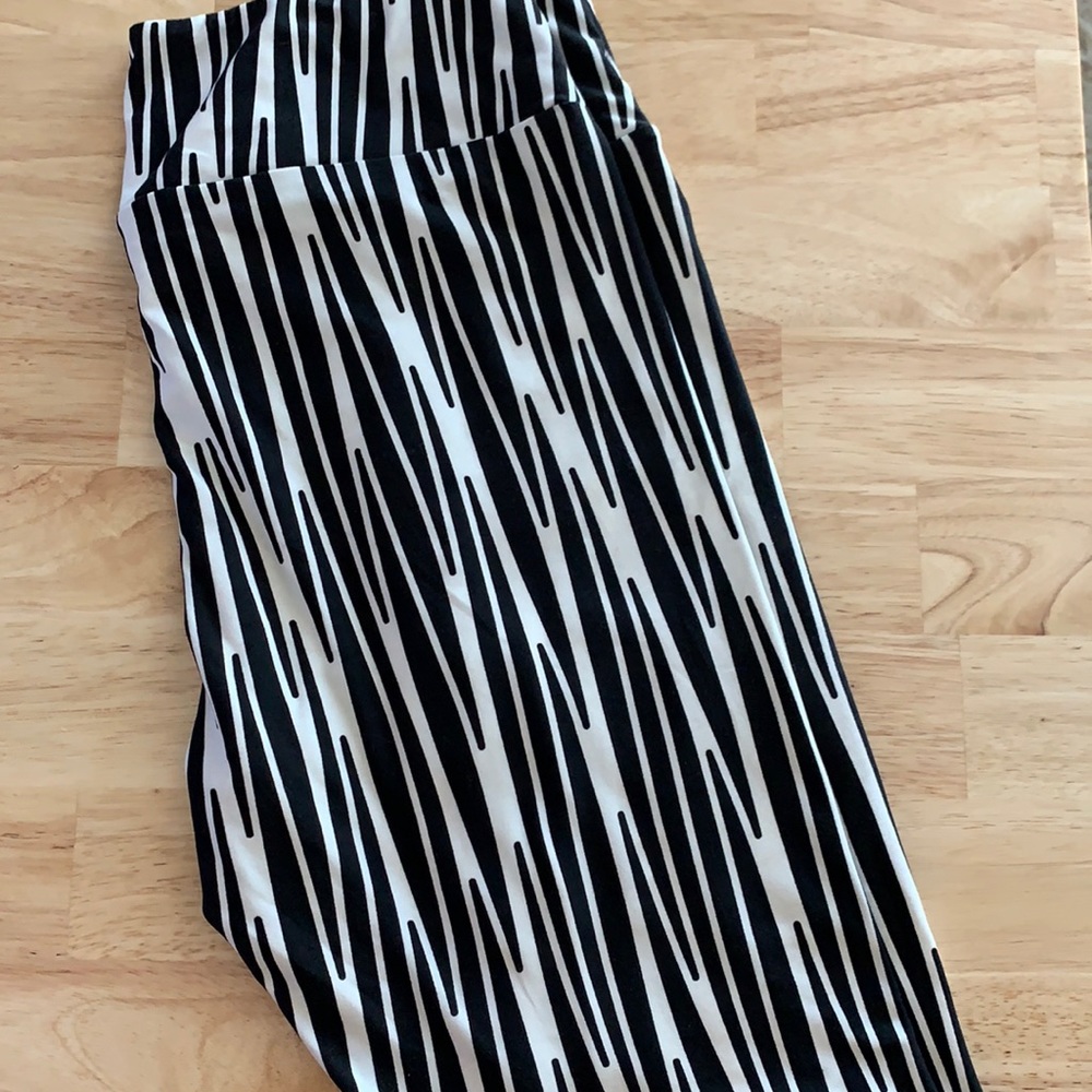 Brand new TC Lularoe leggings